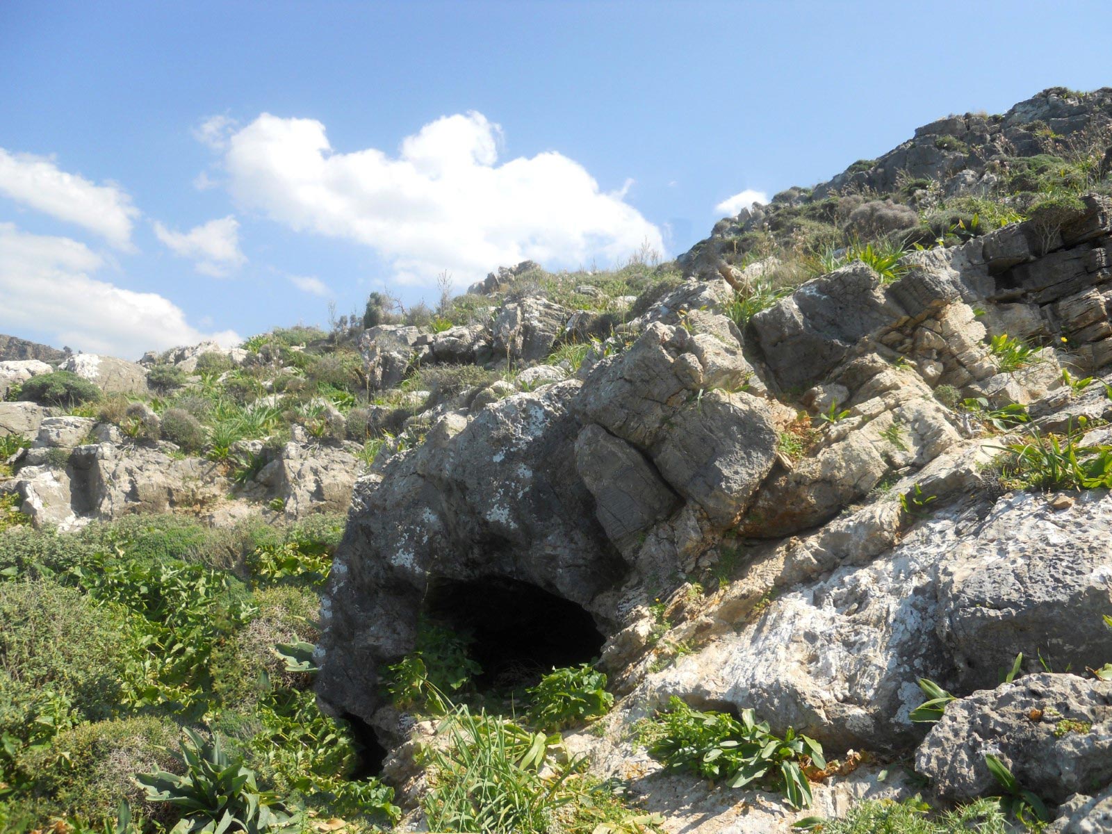 Theriospilios